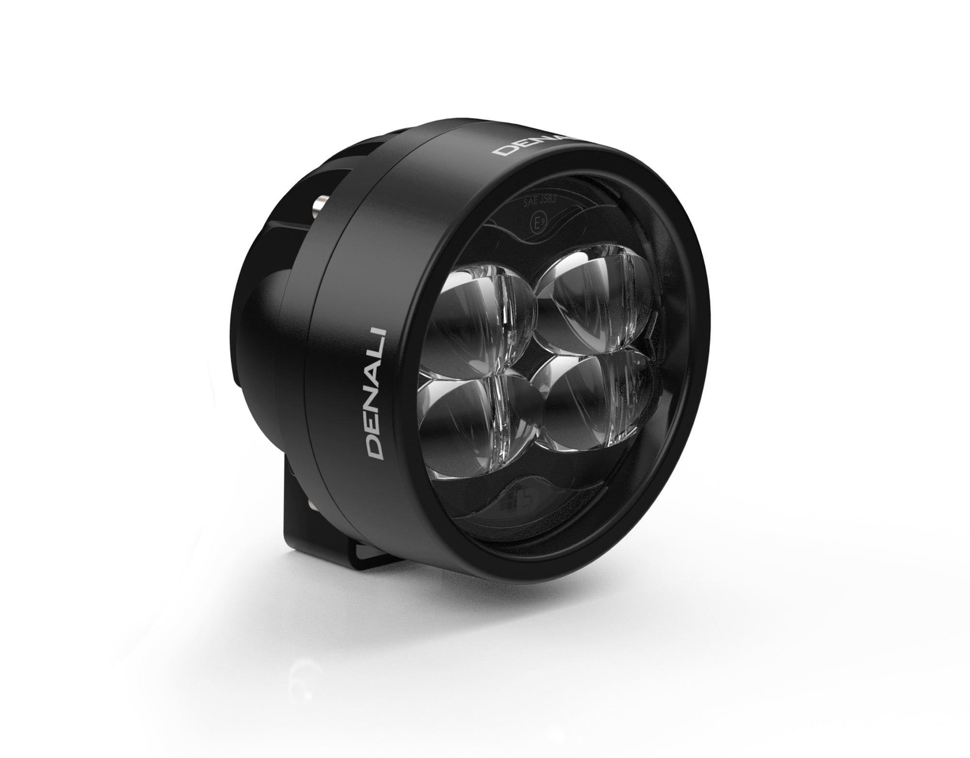 DENALI D3フォグ と D3ドライビング初入荷！ と点灯テスト